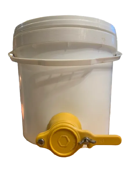 Latta rotonda conica in plastica per alimenti - 7 L - 10 kg miele con rubinetto