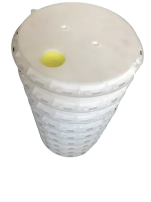 2.5-liter plastic vacuum feeder