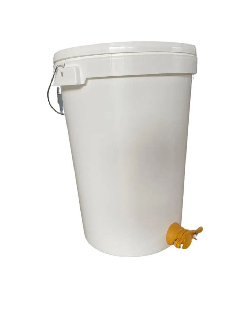 Maturatore in plastica per miele con rubinetto da 60 kg Maturatore in plastica per miele con rubinetto da 60 kg