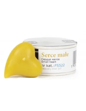 Petit moule à bougie en forme de cœur