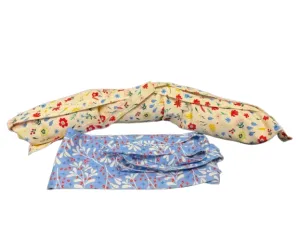 Coussin "croissant" en noyaux de cerises