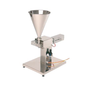 Benchtop pneumatic creamer dosing machine with funnel