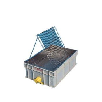 Banco de desoperculación de nylon con cubeta de 60x40x22 cm