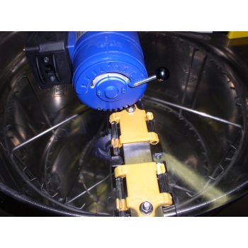 RADIAL MOTOR EXTRACTOR for 27 DADANT B. honeycombs or 15 LANGSTROTH honeycombs