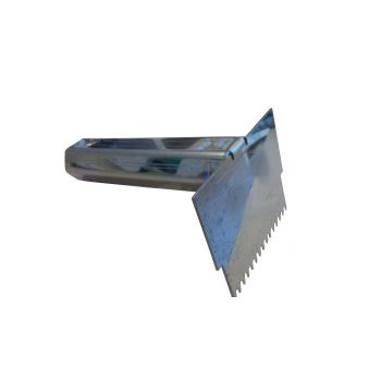 Scraper with stainless steel serrated edge for queen excluder cleaning
