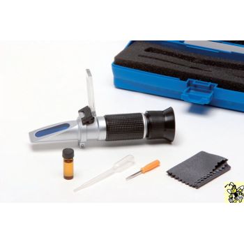 Refractometer measuring 3 indices of honey