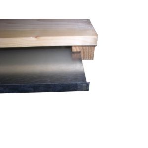 Mesh bottom for standard 10-frame d.b. beehive