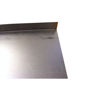 Sheet metal bottom tray for 12-frame d.b. pitarresi beehives