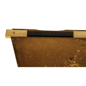 Masonite pocket feeder from d.b. beehive nest.