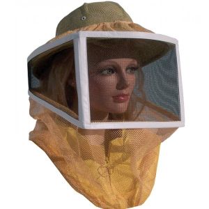 Square axillary mask made of mesh and tulle complete with helmet