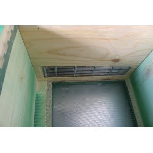 3-compartment chest for royal jelly production or queen breeding