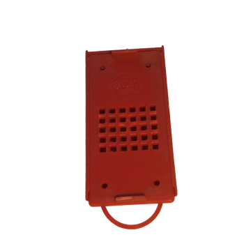 Cage pour le transport des reines avec sortie réglable