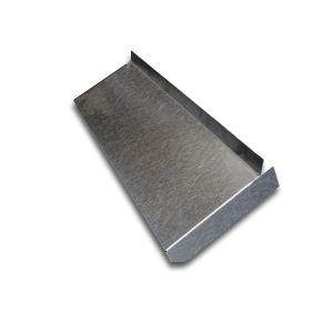 Zinkbedachtes Schutzdach für die Fluglochblende von 10-Waben-Dadant-Blatt-Beuten