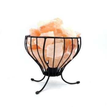 Round iron basket lamp with himalayan salt chunks