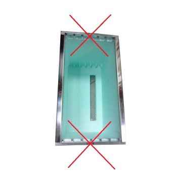 Side reinforcement guide for 6-frame d.b. polystyrene beehive