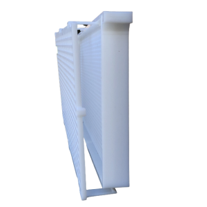 Isolator mit Königinnenabsperrung, komplett mit Honigraumwabe für D.B.-Beute